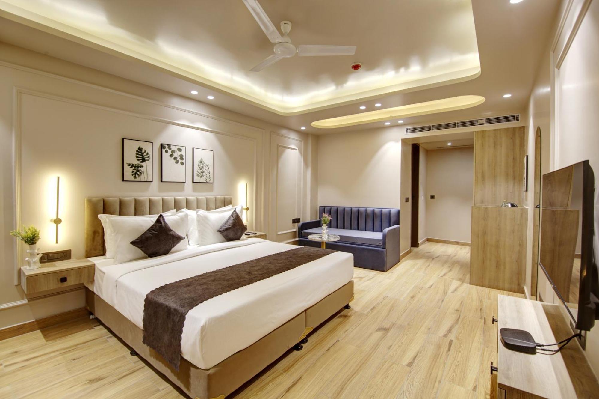 Saltstayz Premier - Near Golf Course Road & Sector 57 غورغاون المظهر الخارجي الصورة