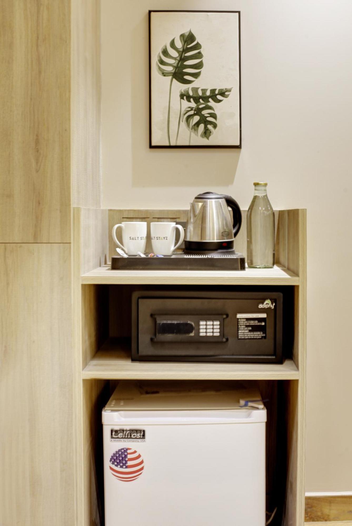 Saltstayz Premier - Near Golf Course Road & Sector 57 غورغاون المظهر الخارجي الصورة